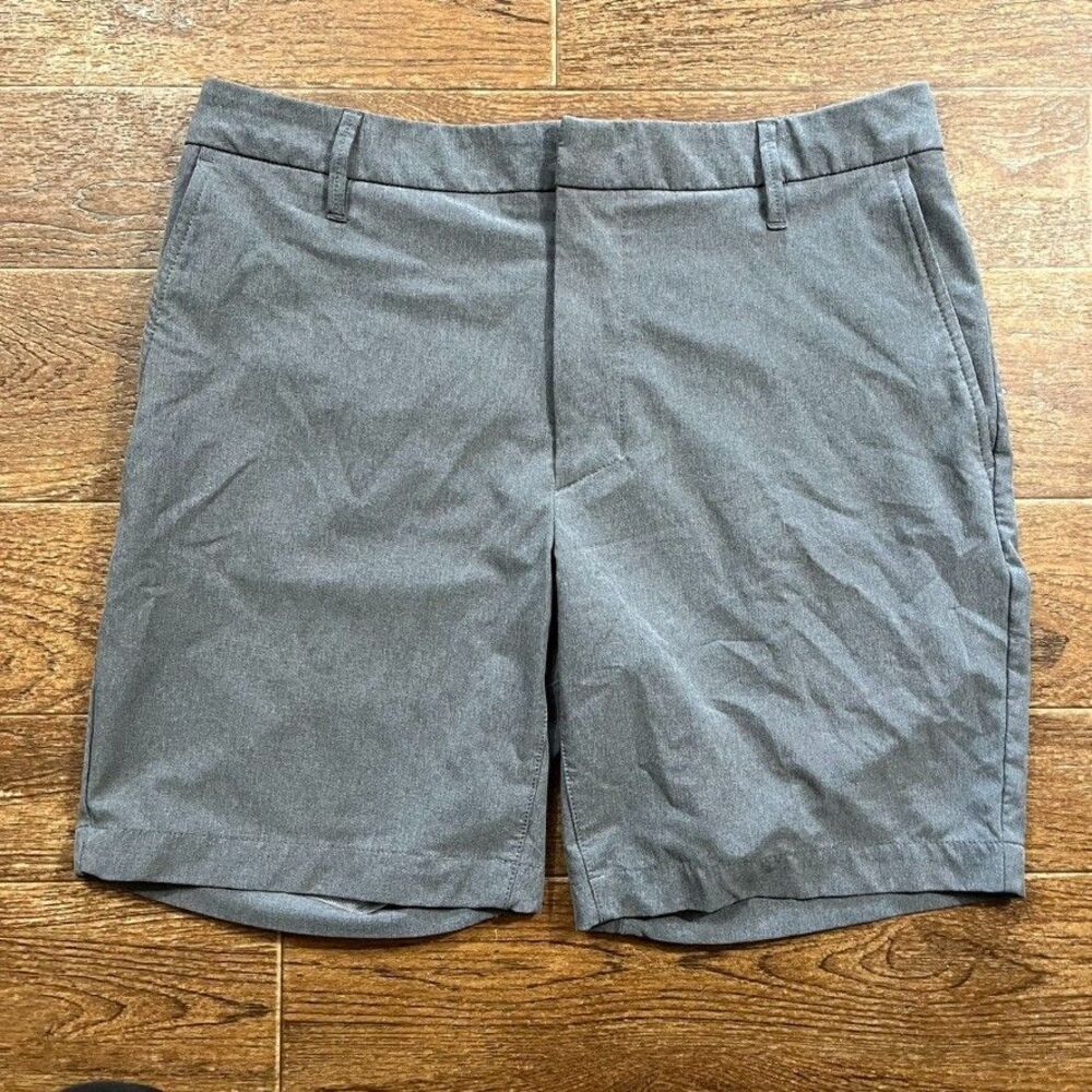 Mens Golf Shorts All In Motion Size 32 Gray Minimalist Normcore Athleisure